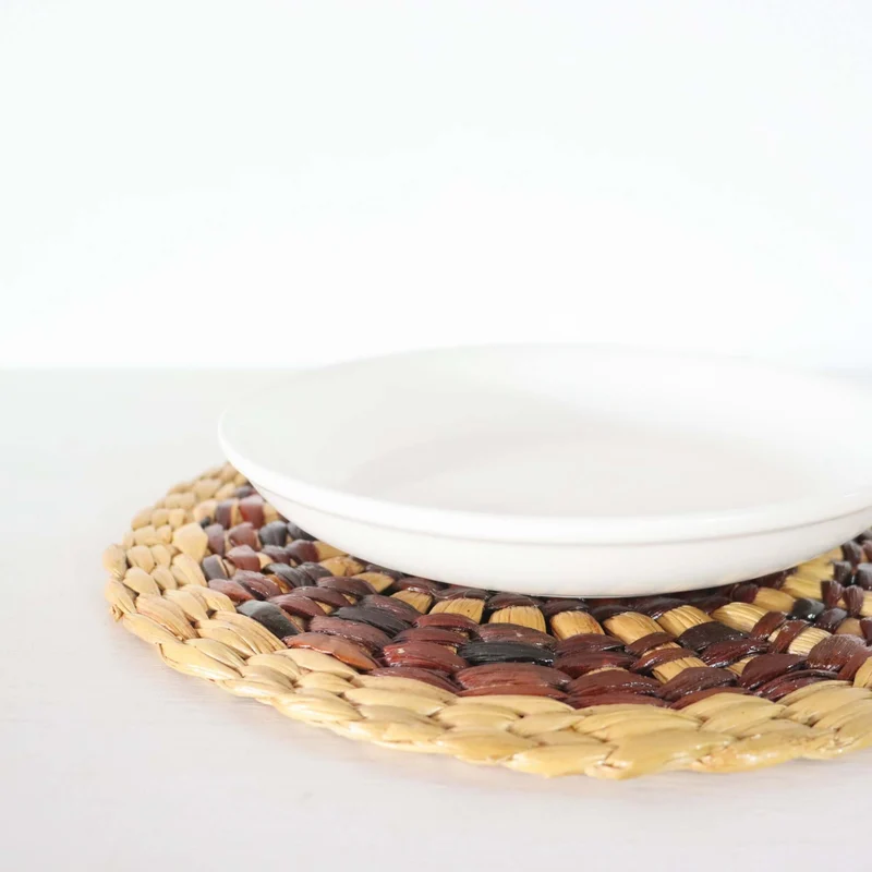 JI RA PREE YA - Water Hyacinth Boho Placemats