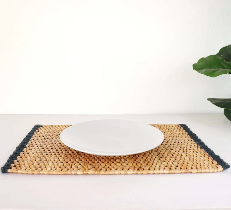 RA SI TA Woven Boho Placemats (Dark Blue)
