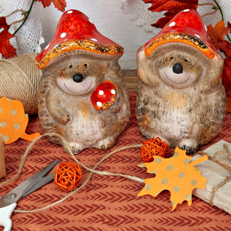 Igel Figuren 2er-Set aus Keramik 18 cm mit Pilz und Hut
