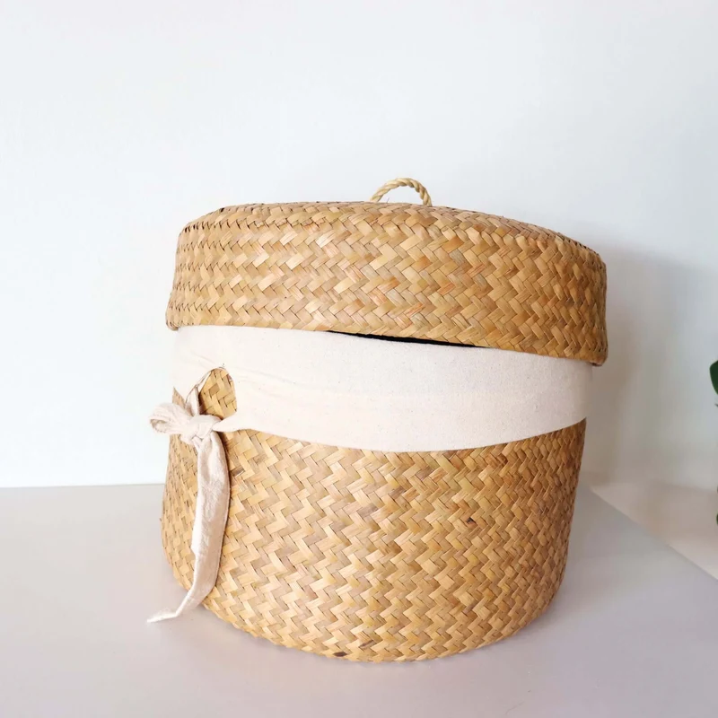 KAN DA Handwoven Laundry Basket With Handles and a Lid