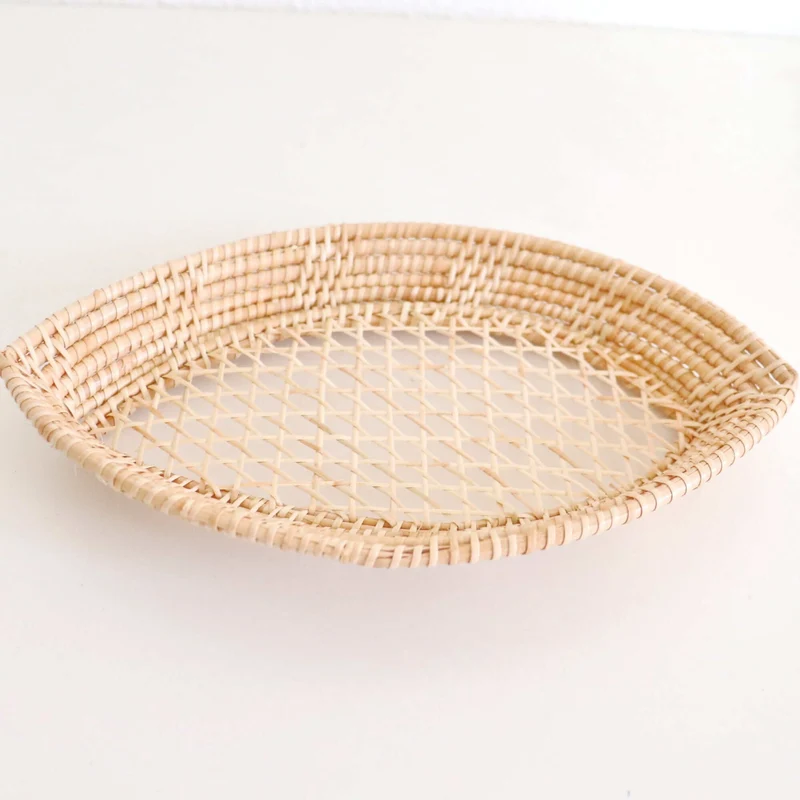 Natural Oval Rattan Storage Tray Basket — Boho Handwoven Open-Weave Wicker Bread Organizer