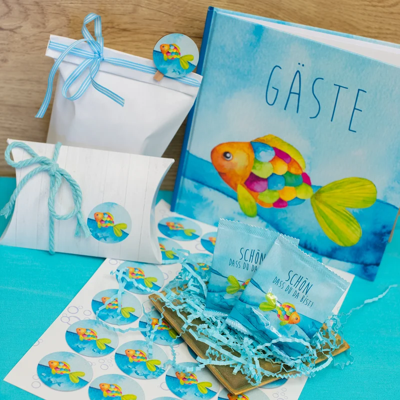 Buntes Gästebuch REGENBOGENFISCH 21 x 21 cm mit leeren Seiten - Buch zu Kindergeburtstag Taufe Kommunion