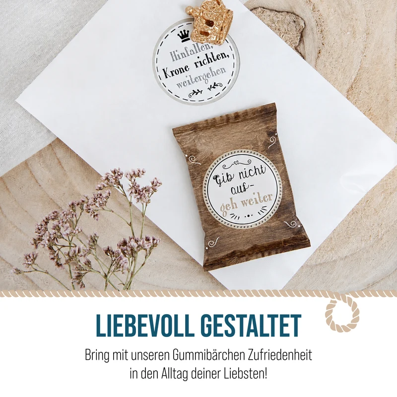 24 Fruchtgummi Tütchen mit Motivationssprüchen – Mini-Geschenke im Vintage-Look