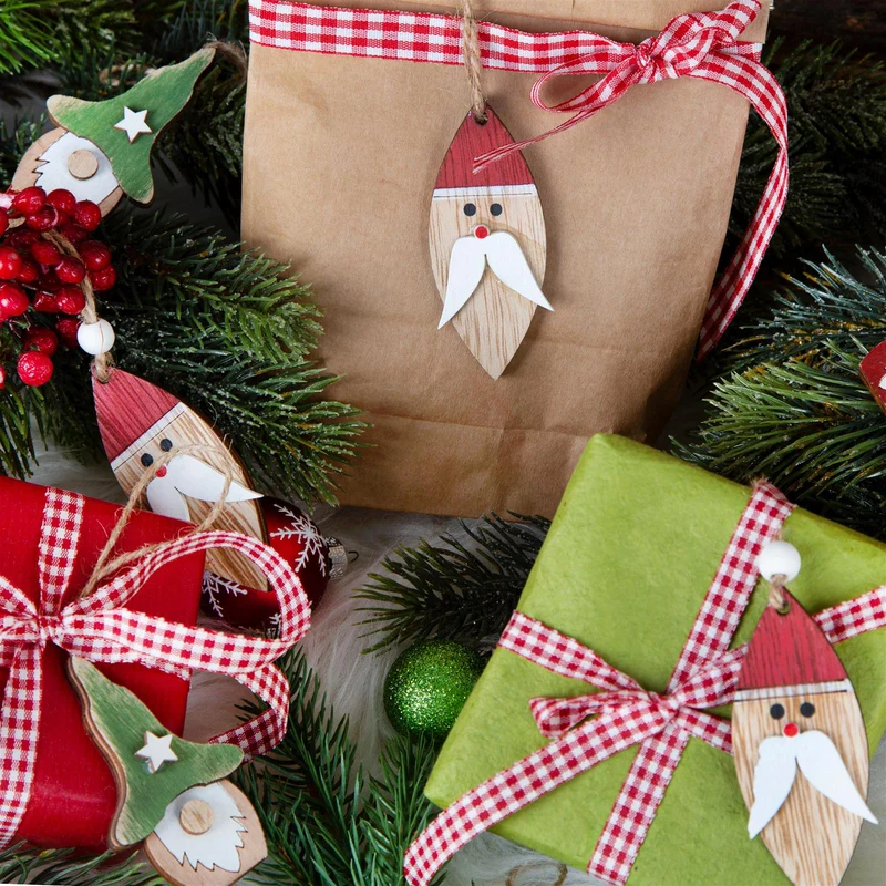 Logbuch-Verlag 10 Weihnachtsanhänger Nikolaus Weihnachtsmann aus Holz Holzanhänger 8 cm rot weiß Natur Christbaumschmuck Baumbehang Vintage