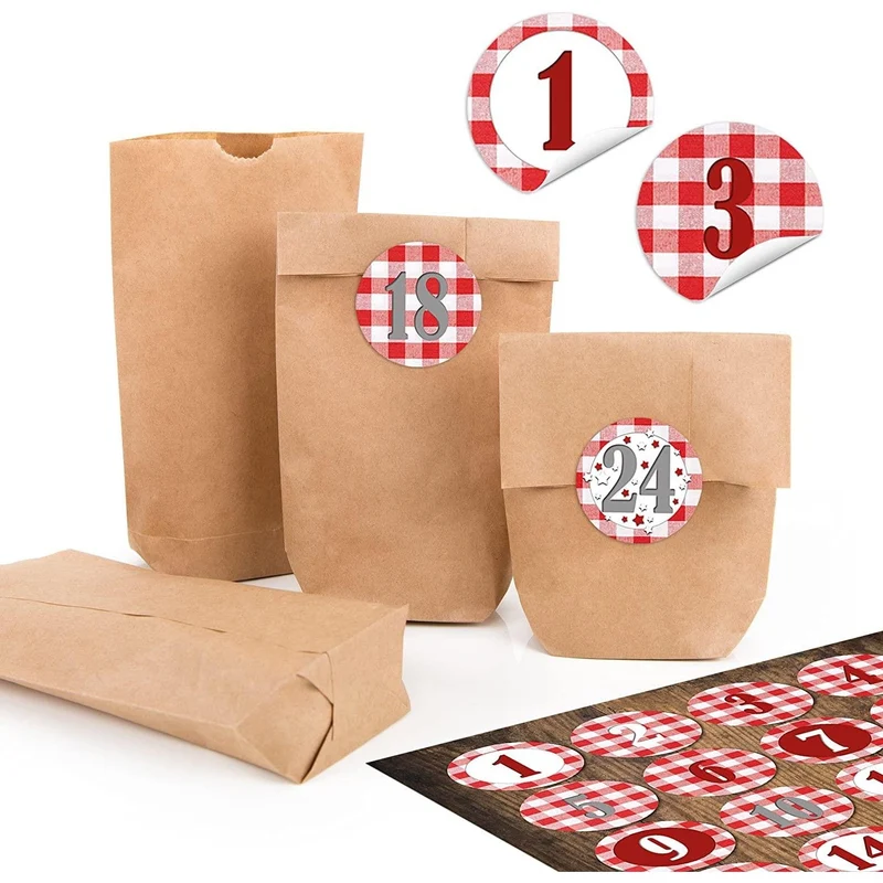 Kraftpapiertüten mit Boden 9 x 15 x 3,5 cm mit runden Weihnachts Aufklebern zum Basteln