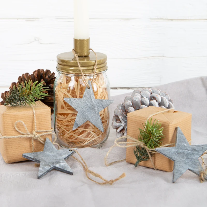 Weihnachtsanhänger Set: 30 Holzsterne 7 cm grau + weiß + braun