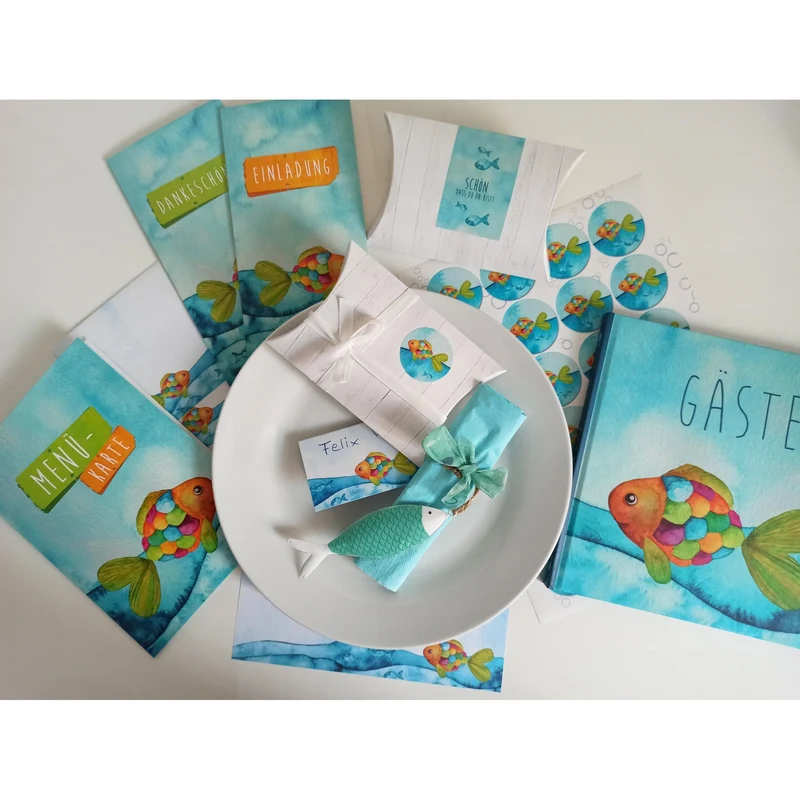 24 kleine 4 cm FISCHE maritime Aufkleber rund Kinderaufkleber blau türkis Kinder Sticker Taufe Kommunion Geschenkaufkleber Verpackung Regenbogen-Fisch Etiketten Tisch-Deko