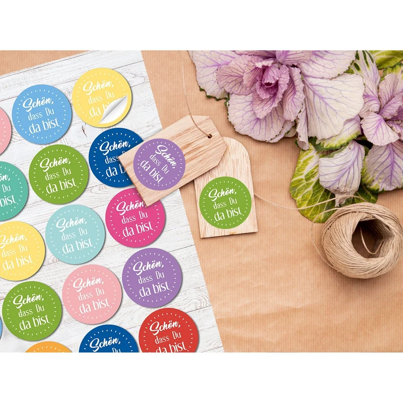24 runde Aufkleber bunt rosa gelb blau grün SCHÖN DASS DU DA BIST 4 cm Sticker Etiketten für Hochzeit Taufe Kommunion Geburtstag Gastgeschenke give-away Deko Mitgebsel Feste Geschenke Verpackung