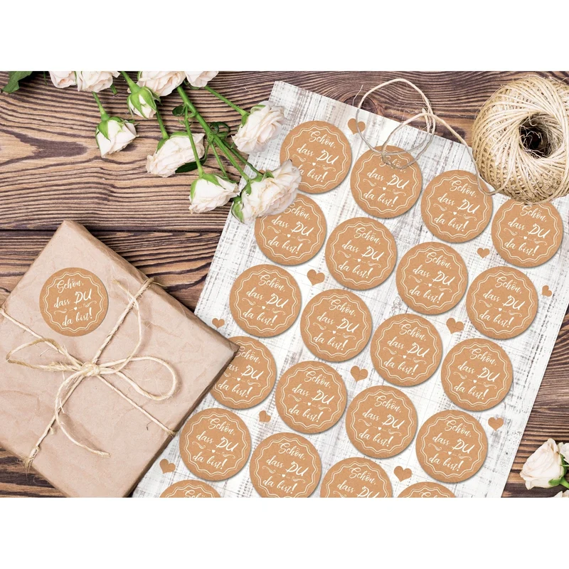 24 runde SCHÖN DASS DU DA BIST Aufkleber beige weiß natur Herz creme-farben hell-braun selbstklebende Etiketten Hochzeits-Deko Fest Kommunion Geschenkaufkleber