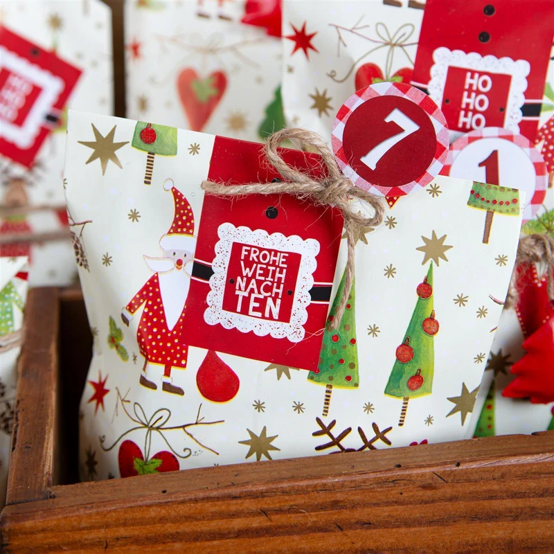 10 Weihnachtsaufkleber rot schwarz weiß HO HO HO Santa FROHE WEIHNACHTEN Aufkleber 5 x 14,8 cm selbstklebende Sticker Banderolen Geschenkaufkleber Verpackung Papiertüten zukleben