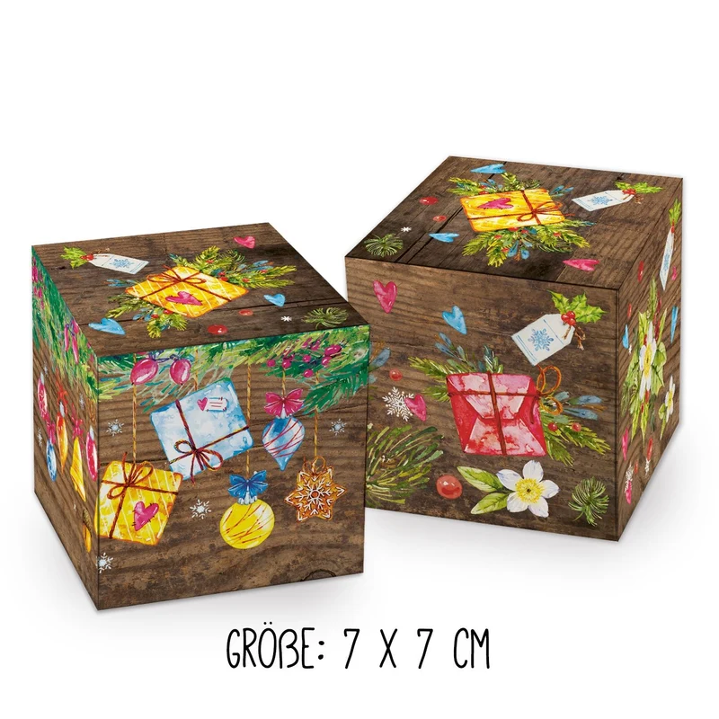 15 weihnachtliche Geschenkboxen braun-grün-rot im Set, drei Designs in zwei Größen