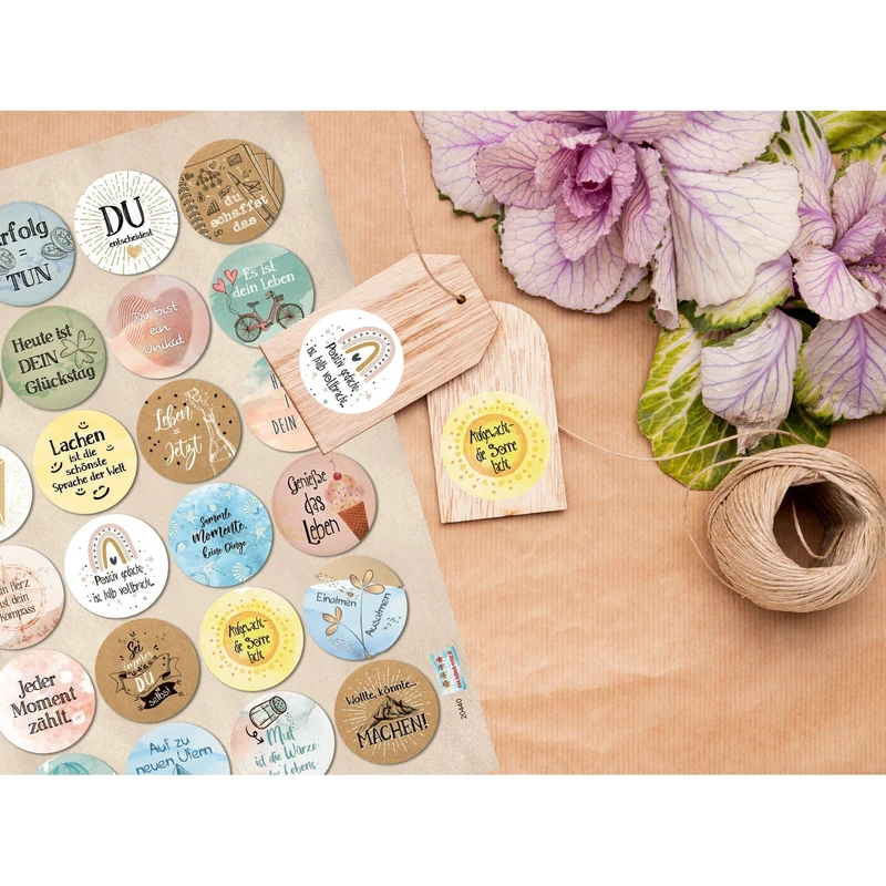 Logbuch-Verlag 24 bunte Spruchaufkleber 4 cm rund - Motivationsaufkleber Sticker mit motivierenden Sprüchen