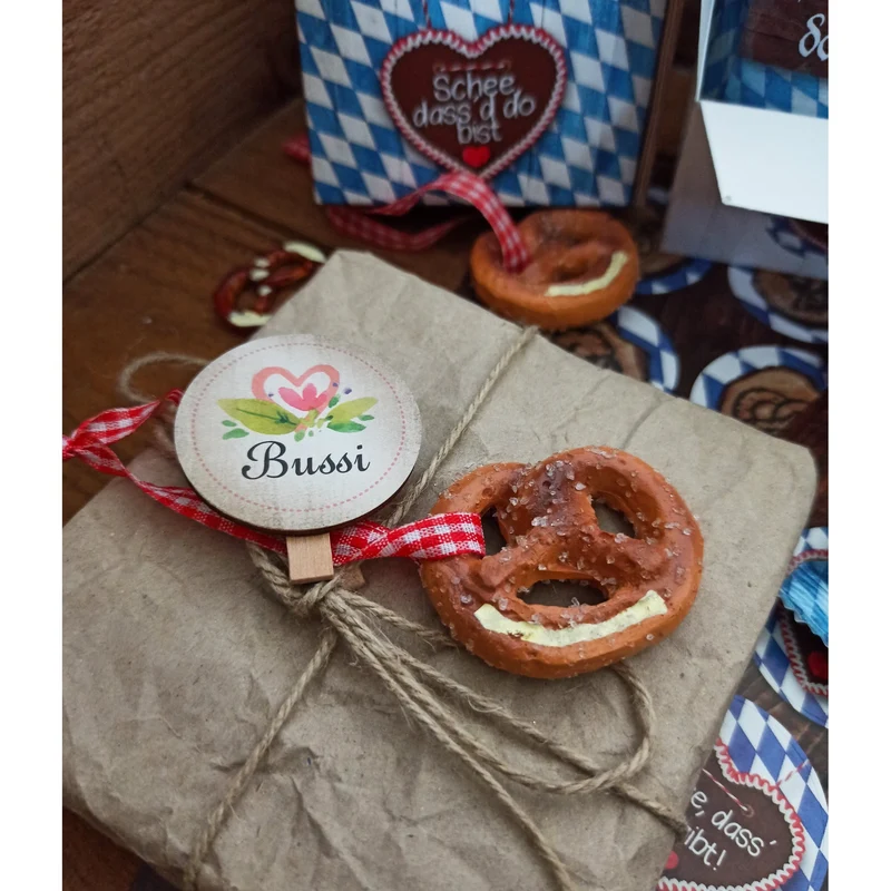 12 Holzklammern Natur mit runder Scheibe 4 cm aus Holz Dekoklammer beschreibbar basteln DIY Namensschild