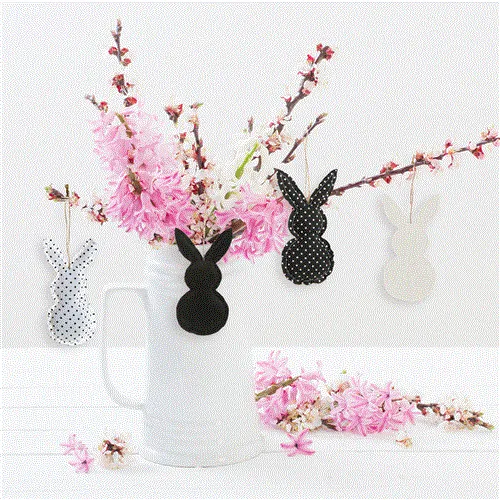 4 Stoffhasen schwarz weiß - Osterhasen Anhänger aus Stoff 15 cm