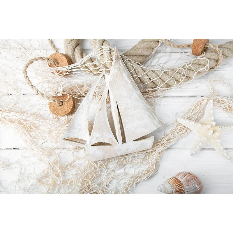 Holzschiff Figur weiß beige gekalkt - Segelschiff Deko aus Holz