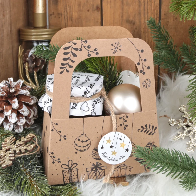 Logbuch-Verlag 24 Weihnachtsaufkleber schwarz weiß gold - Frohe Weihnachten Sticker rund selbstklebend 4 cm