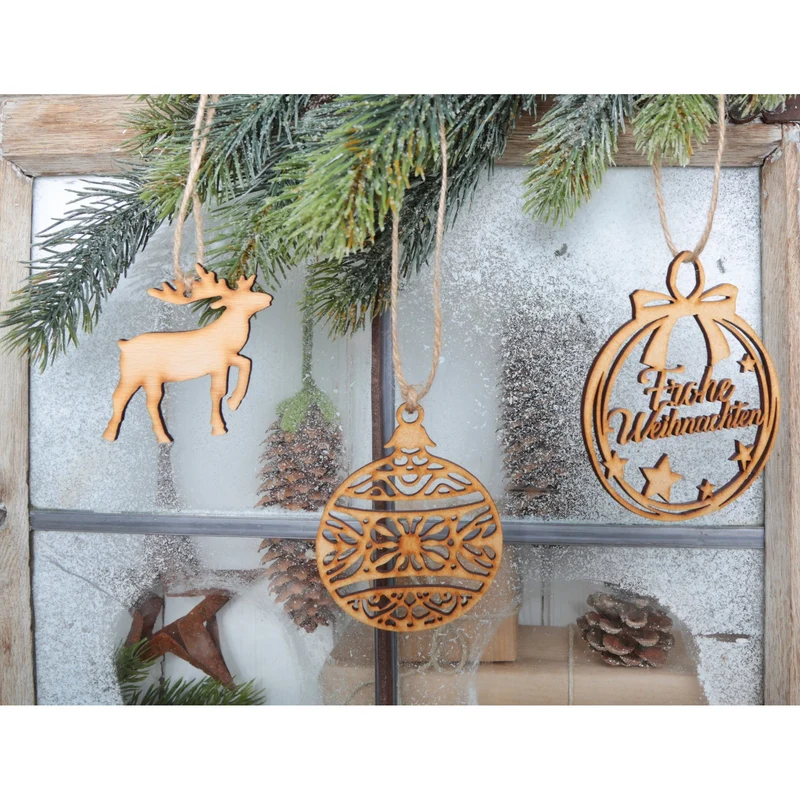 10 filigrane Weihnachtskugeln aus Holz 9 cm - Flache Holzanhänger