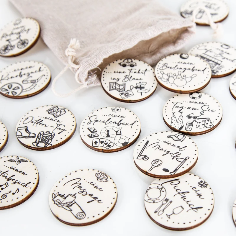 24 Gutscheine Set Erlebnisgutschein Holztaler Ø 4cm Geschenk