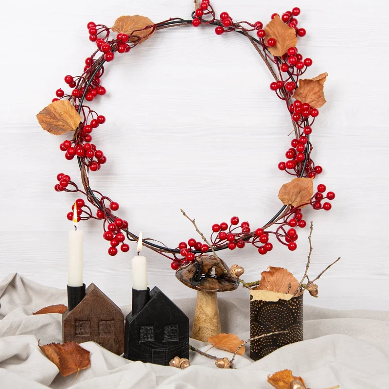 Weihnachtskranz rote Beeren Girlande zum Aufhängen Deko Metallring Ø 28 cm