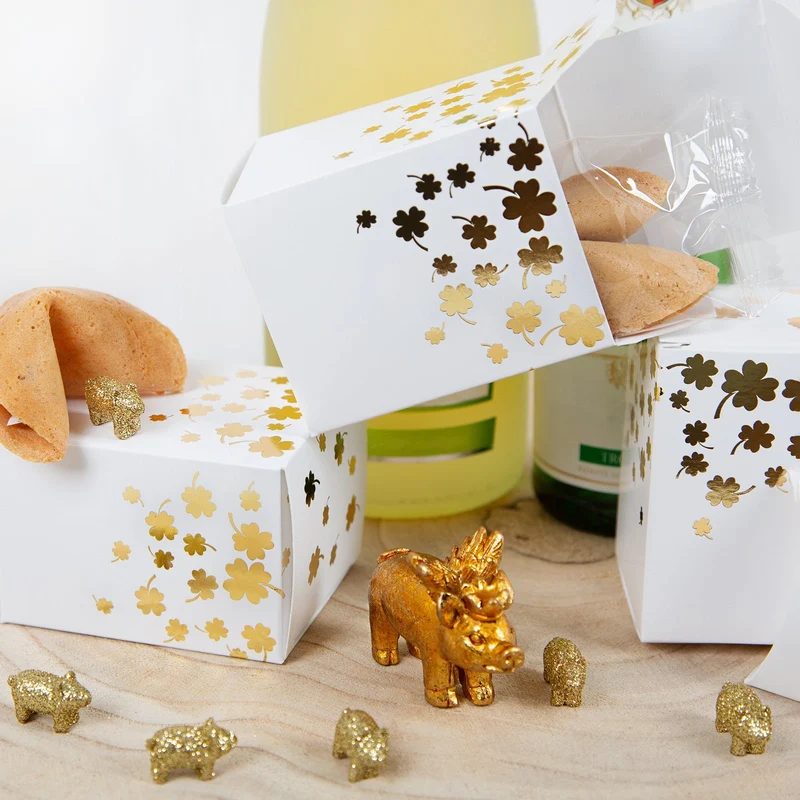 2 goldfarbene Glücksschweine mit Krone & Flügeln - 4 cm
