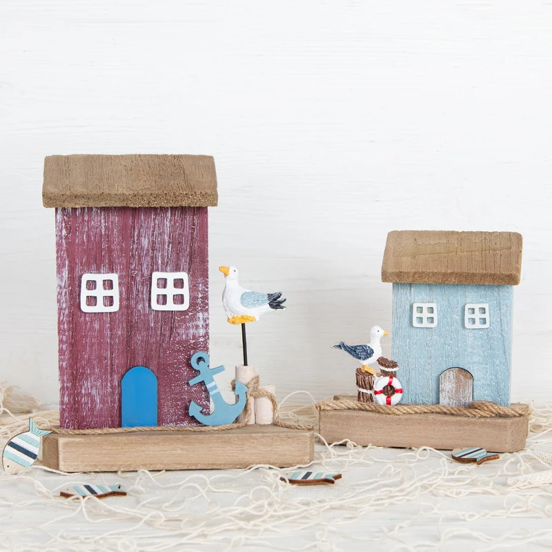 kleines Deko Strandhaus blau braun mit Möwe Maritim 13 cm