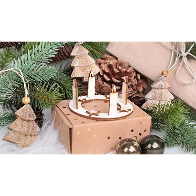 3 Weihnachtskarten Klappkarten mit Umschlag – beige-silber mit Mini-Adventskranz aus Holz