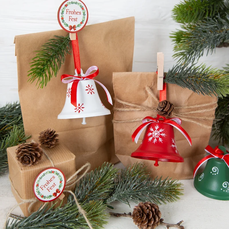 3 Nostalgie Weihnachtsanhänger Glöckchen Metall rot weiß grün