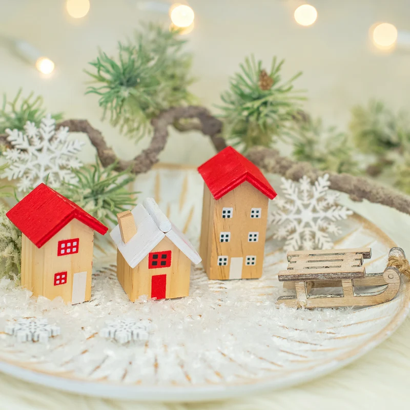 8 kleine Häuser - Deko Stadt weihnachtlich aus Holz rot braun 4-6 cm