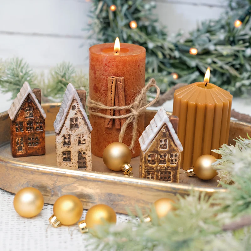 Logbuch-Verlag 3 kleine Häuser Figuren Stadthaus Backsteinhaus Miniatur Deko Geschenk-Set Herbst Weihnachten 10 cm