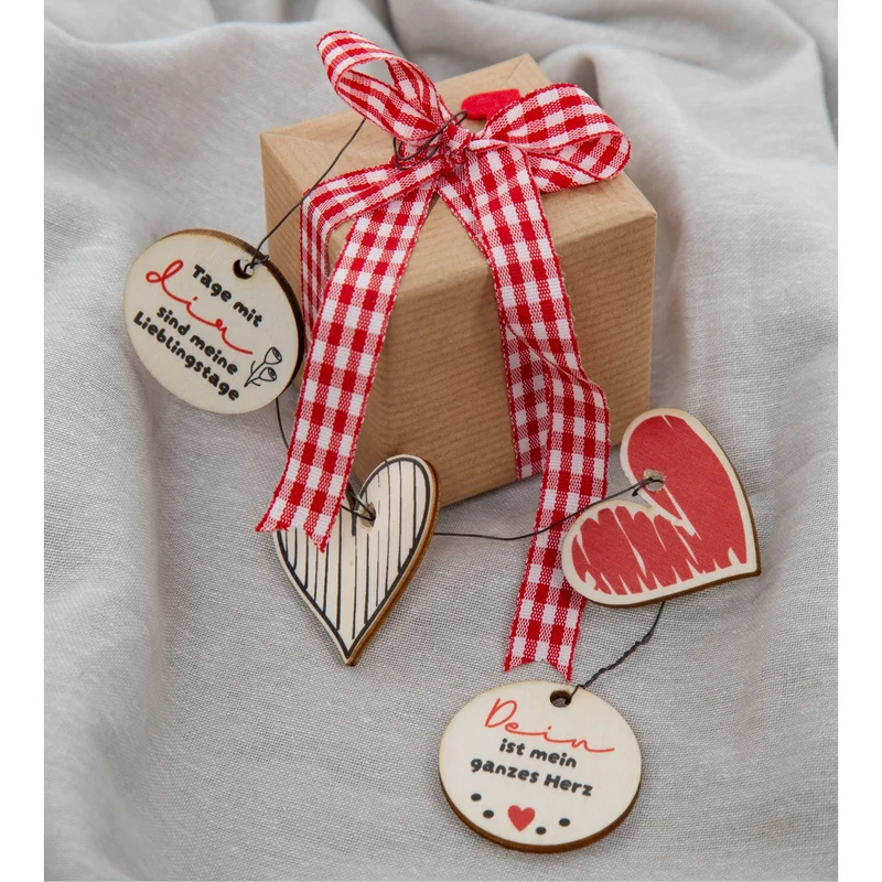 Geschenk 24 Herzen aus Holz mit Sprüchen Geschenk für Lieblingsmensch 4 cm