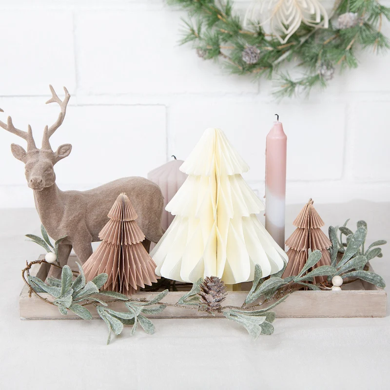 6 altrosa Weihnachtsbaumanhänger Tannenbaum aus Papier 7,5 cm
