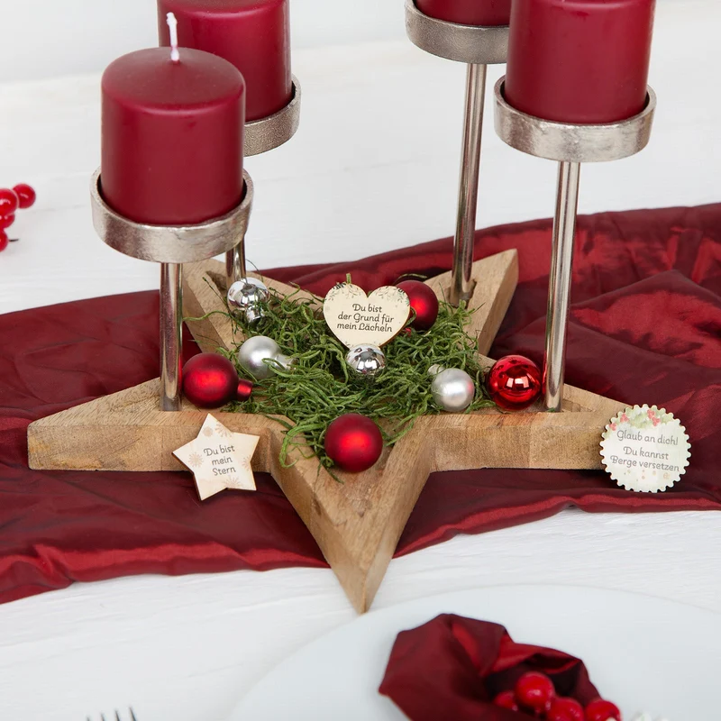 Kerzenständer mit 4 roten Kerzen - Adventkranz fertig dekoriert 30 x 24 cm
