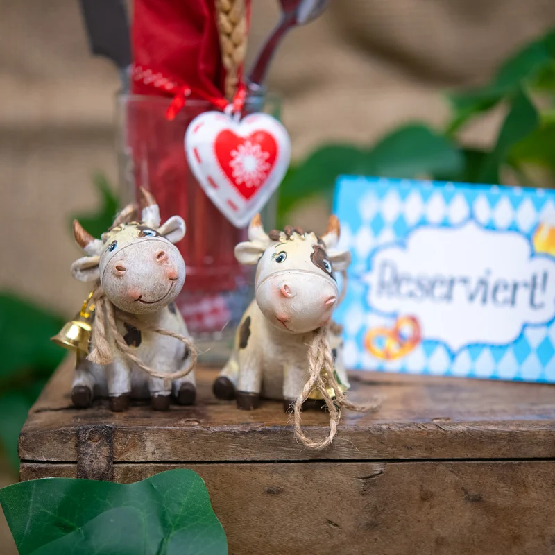 Logbuch-Verlag Deko Kühe 2er-Set aus Poly 6 cm braun schwarz – lustige Tierfiguren zum Hinstellen für Küche, Regal oder als Geschenk